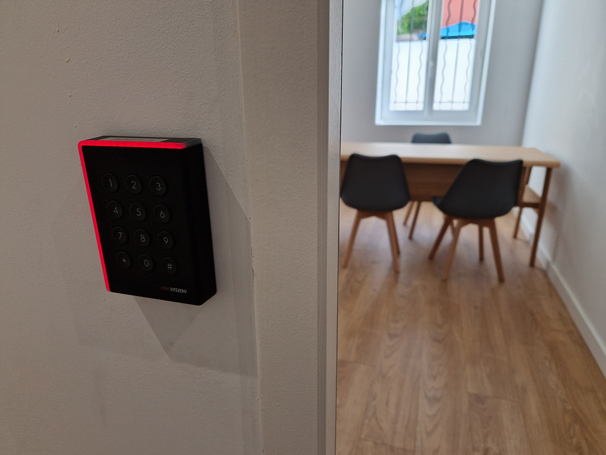 attraction bureaux sécurisés boitier code